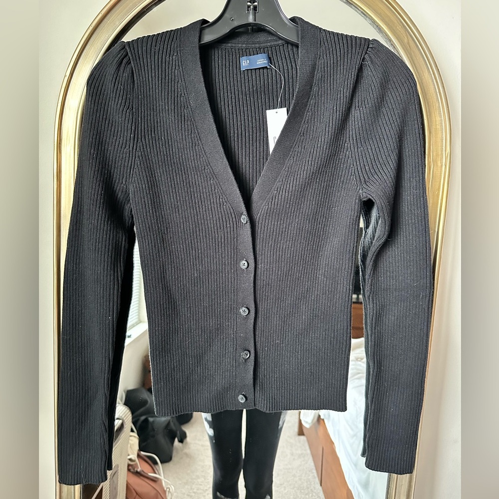 NWT Gap Ribbed Cardigan